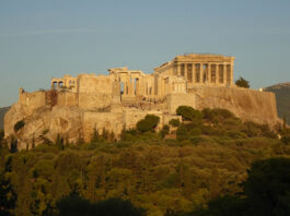acropolis de atenas