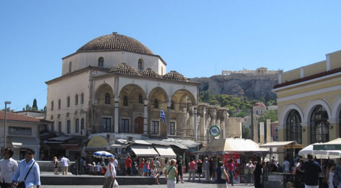 5 plazas para visitar en Atenas
