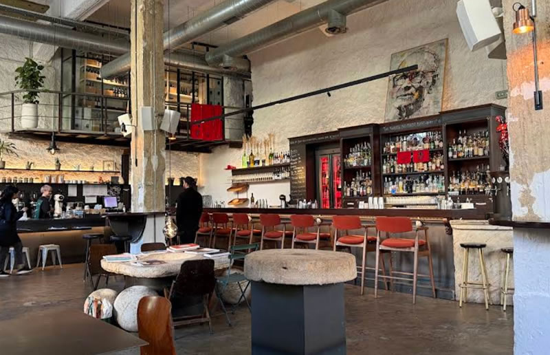 mejor bar atenas